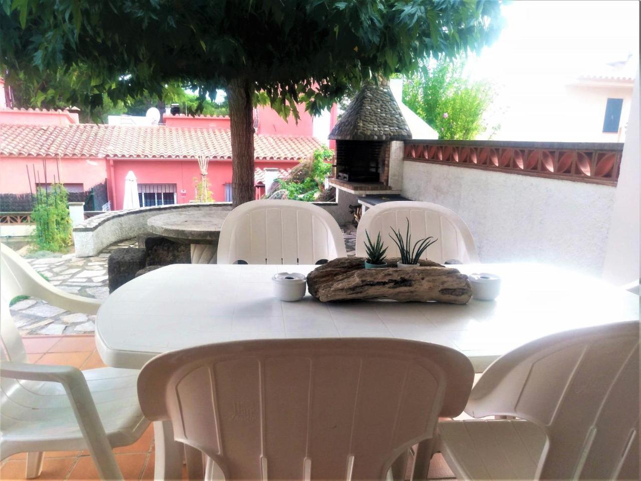 Vacay Apartamento Montgo, Agradable Jardin! En Costa Brava L'Escala! المظهر الخارجي الصورة